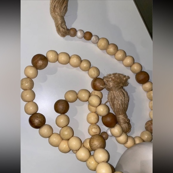 New Decorative Farmhouse & Country Garland Bohemian Wood Tassel Table Beads - Picture 2 of 5
